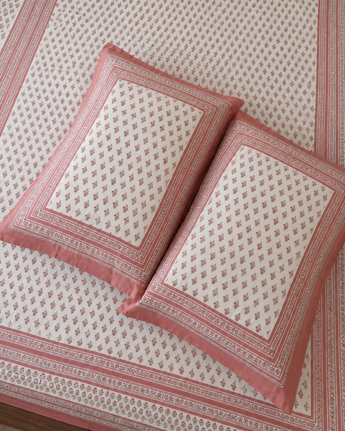 Elegant Pink Floral Block Print Bedsheet