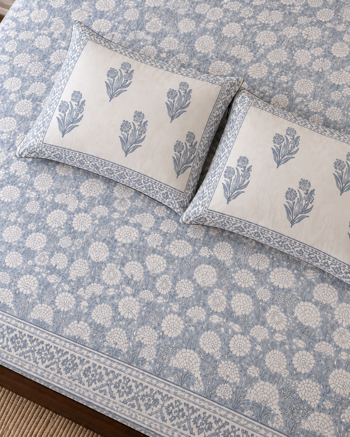 Misty Floral Cotton Super King Bedsheet Set