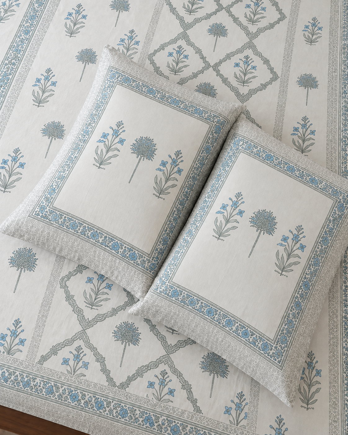 Elegant Blue Floral Motif Print Bedsheet