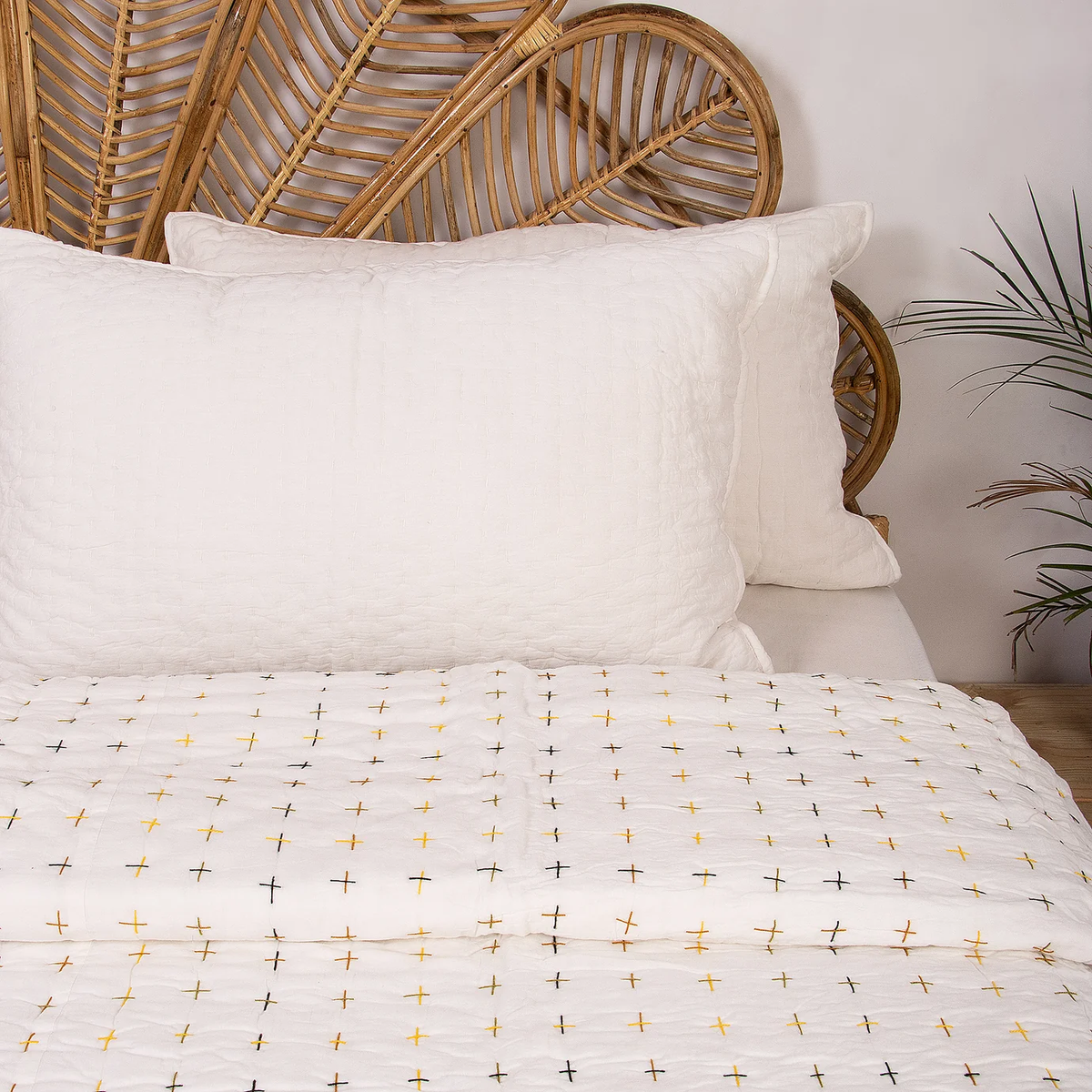 Premium Handmade Organic Solid Kantha Blanket Quilt